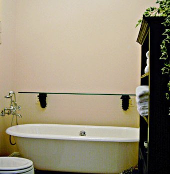 Photo of Bath Before Mural, Mural Mural On The Wall Inc.